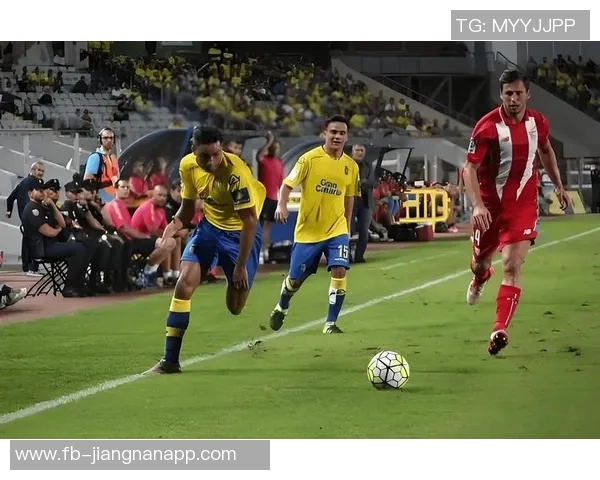 西甲联赛分析:皇家社会表现稳健皇马力争连胜继续前行 西甲联赛分析:皇家社会表现稳健皇马力争连胜继续前行