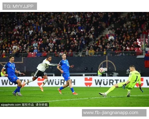 热刺即将报价桑托斯左后卫索萨并关注莱比锡边锋迪奥曼德