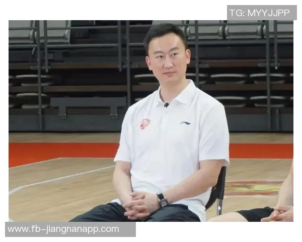 刘维伟透露开拓者教练组对瀚森发展满意并有长期培养计划