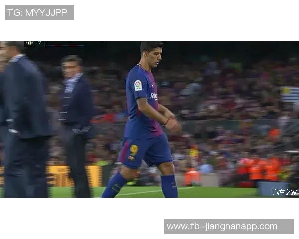 巴黎关注巴萨18岁中场胡安埃尔南德斯合同明夏到期引发转会speculation